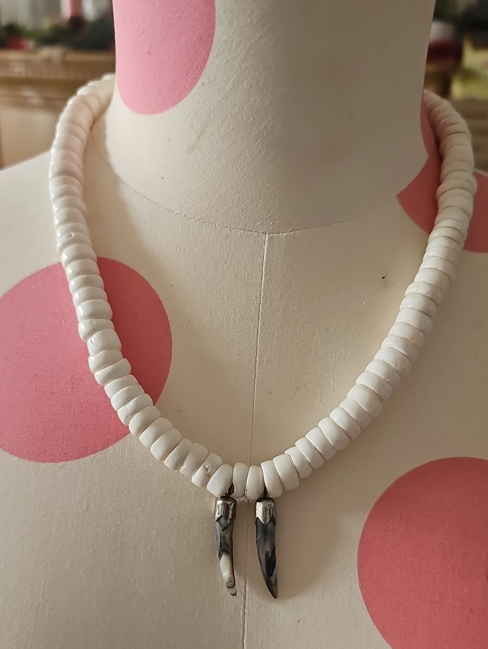Assorted White Puka Shell With Synthetic Shark Tooth Men Women